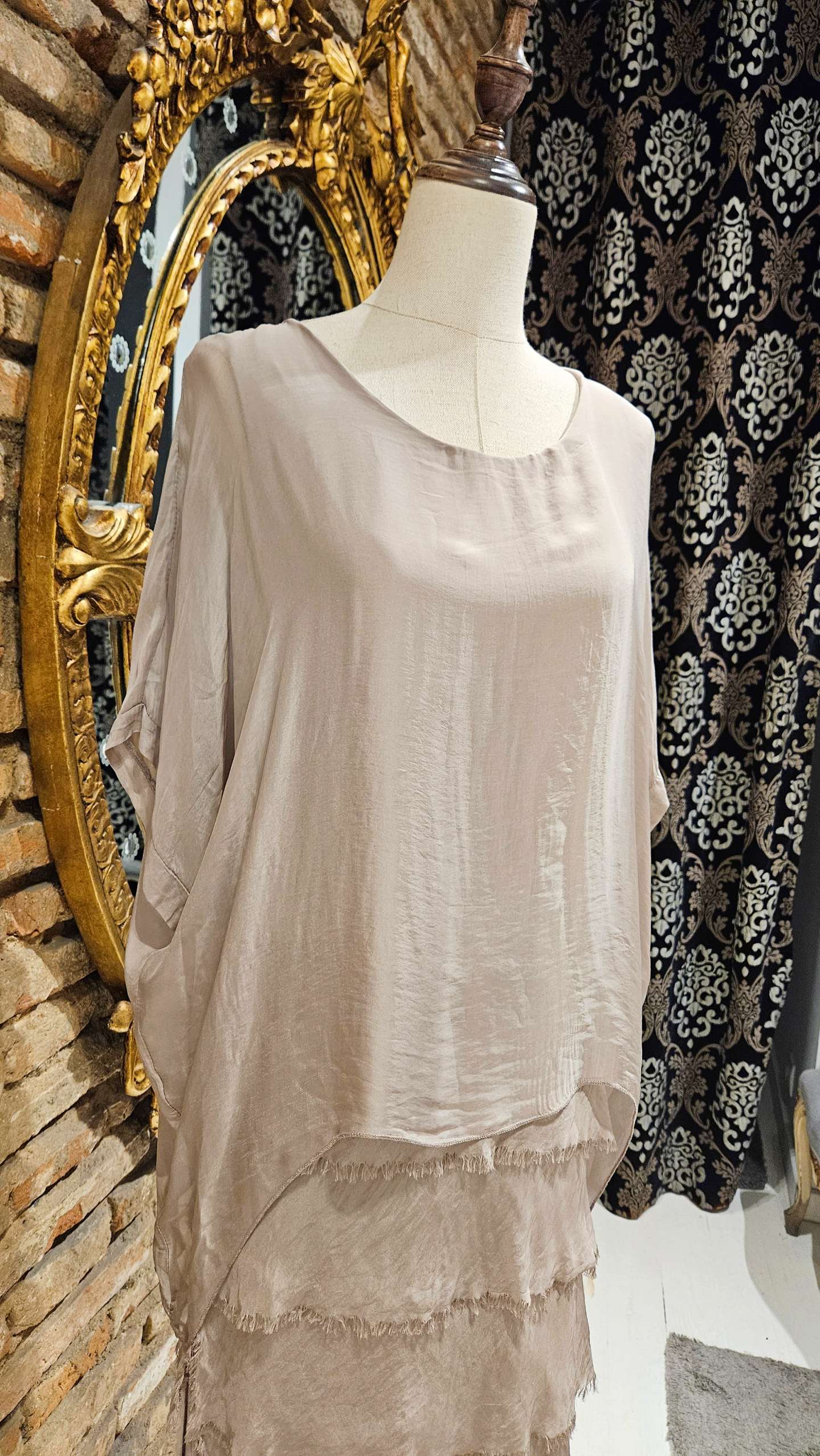 20250505_191021_copy_1439x2555