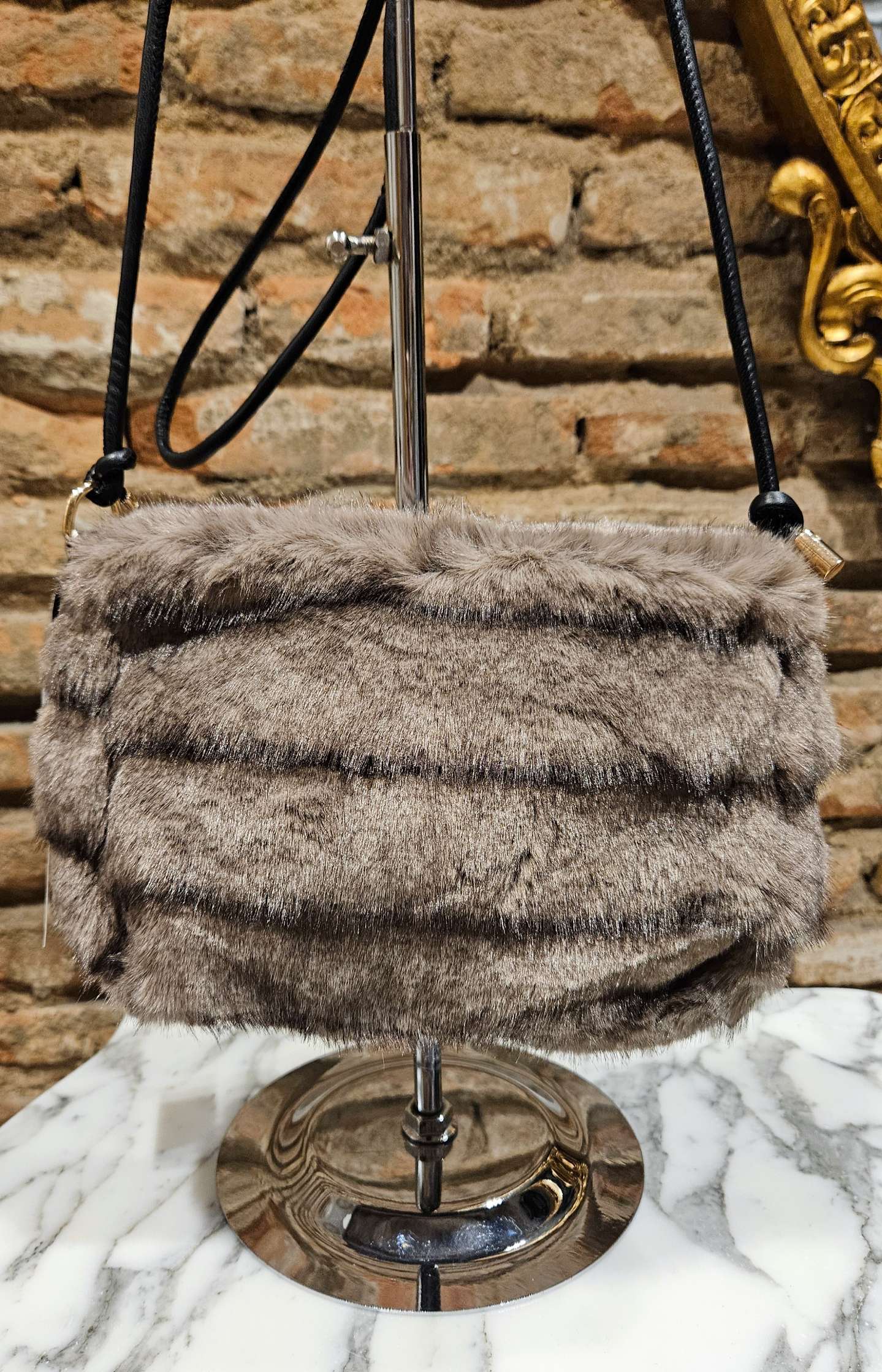 20251211_183545_copy_1439x2238