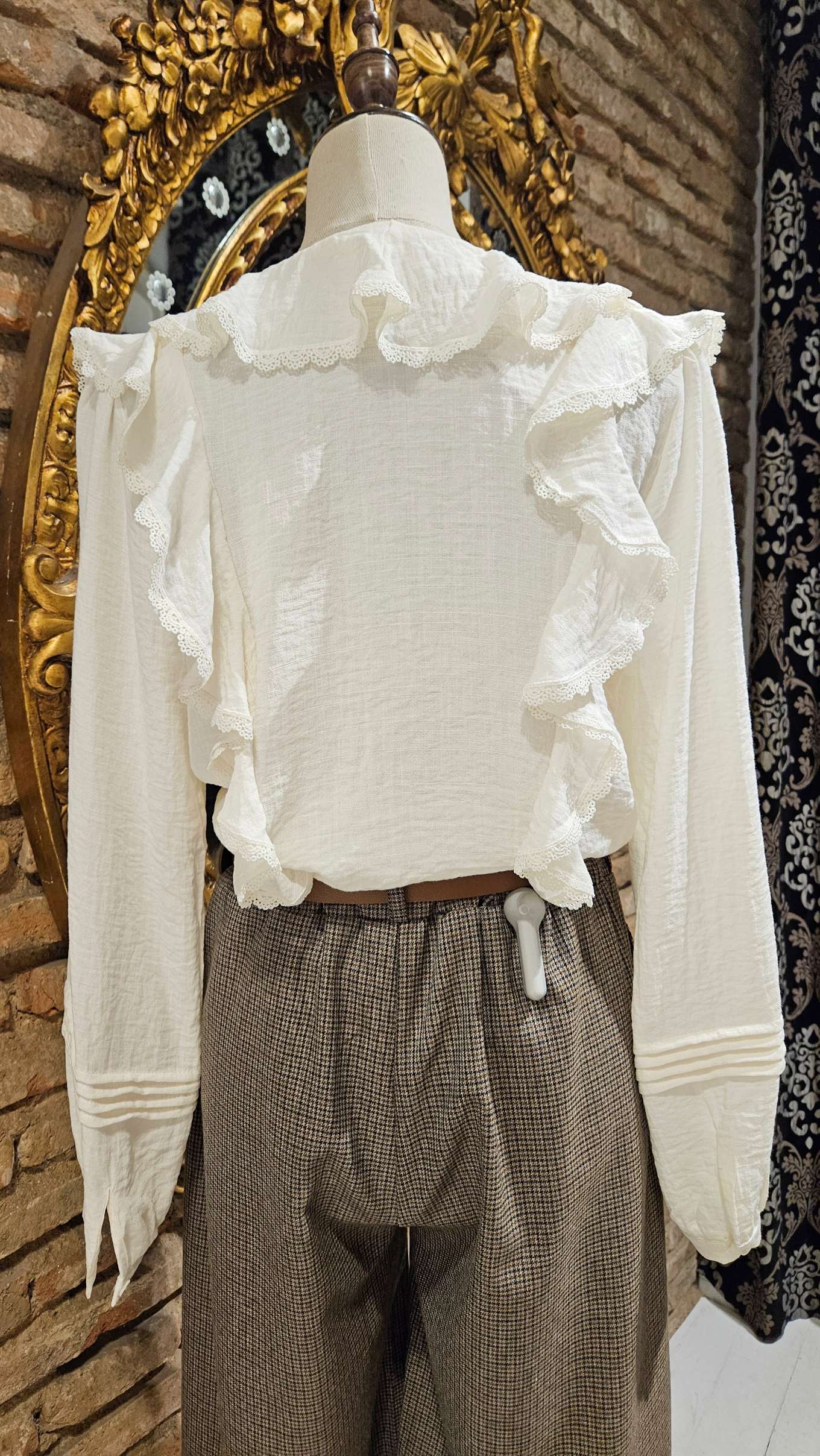 20251216_134730_copy_1360x2415