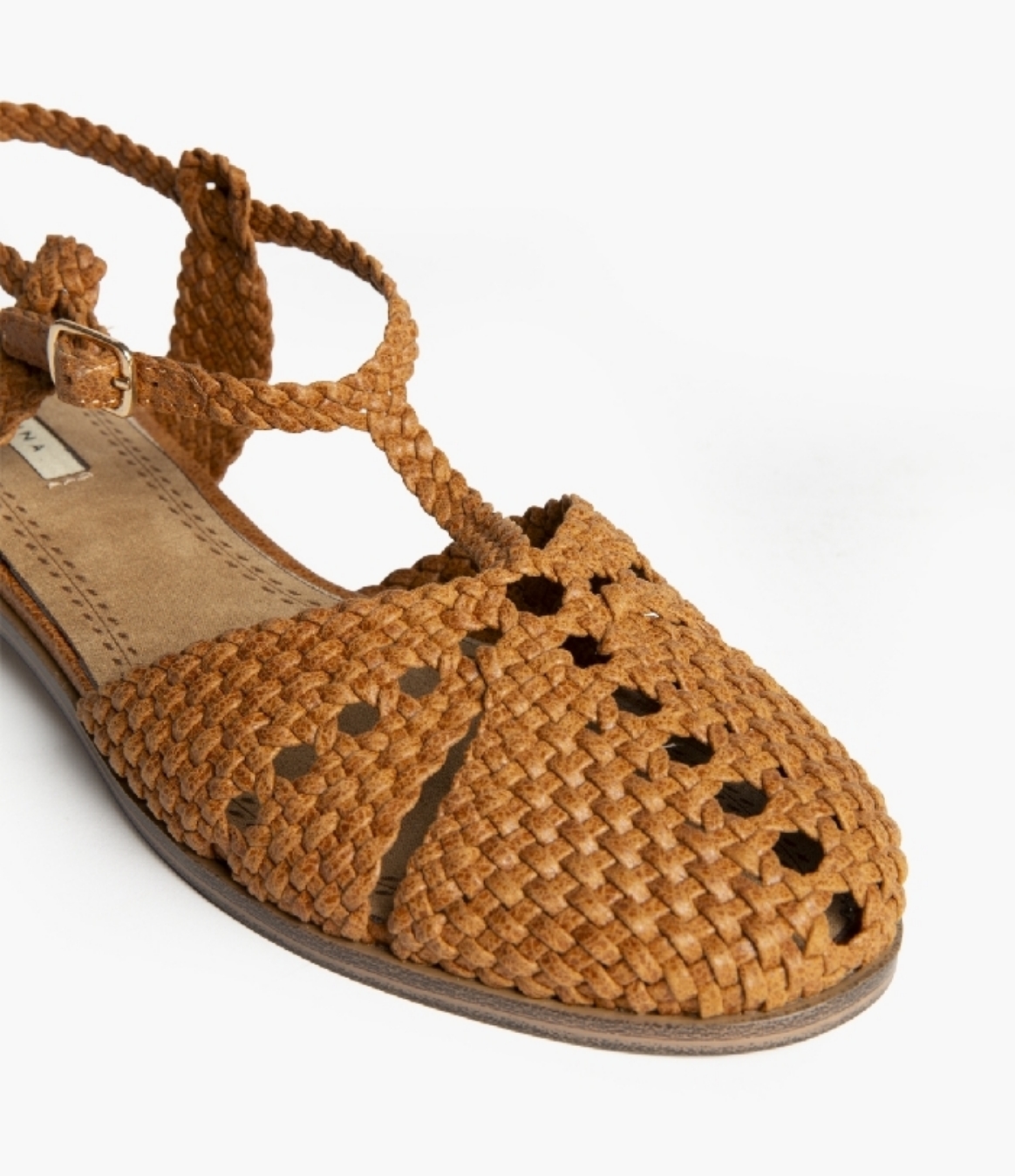 Art_C1_N9711_CUE_011_copy_1164x1348 1